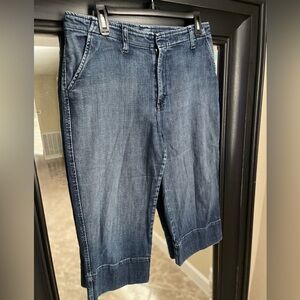 VTG St. John Sport Wide Leg Cropped Capri Denim Jeans Size 8‎